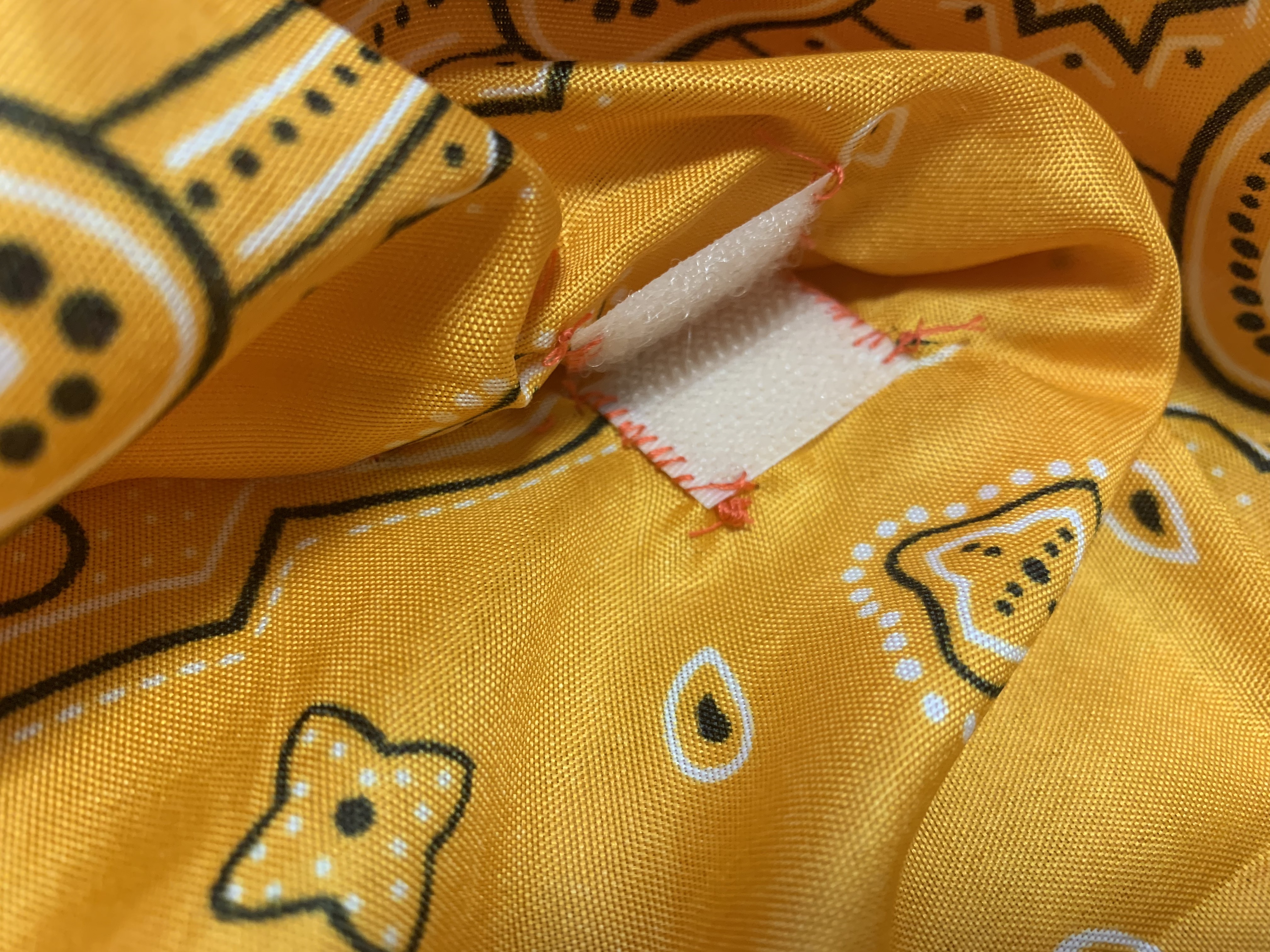 暑い夏もわんちゃん快適！「ヒンヤリ保冷グッズ」を100均で簡単DIY